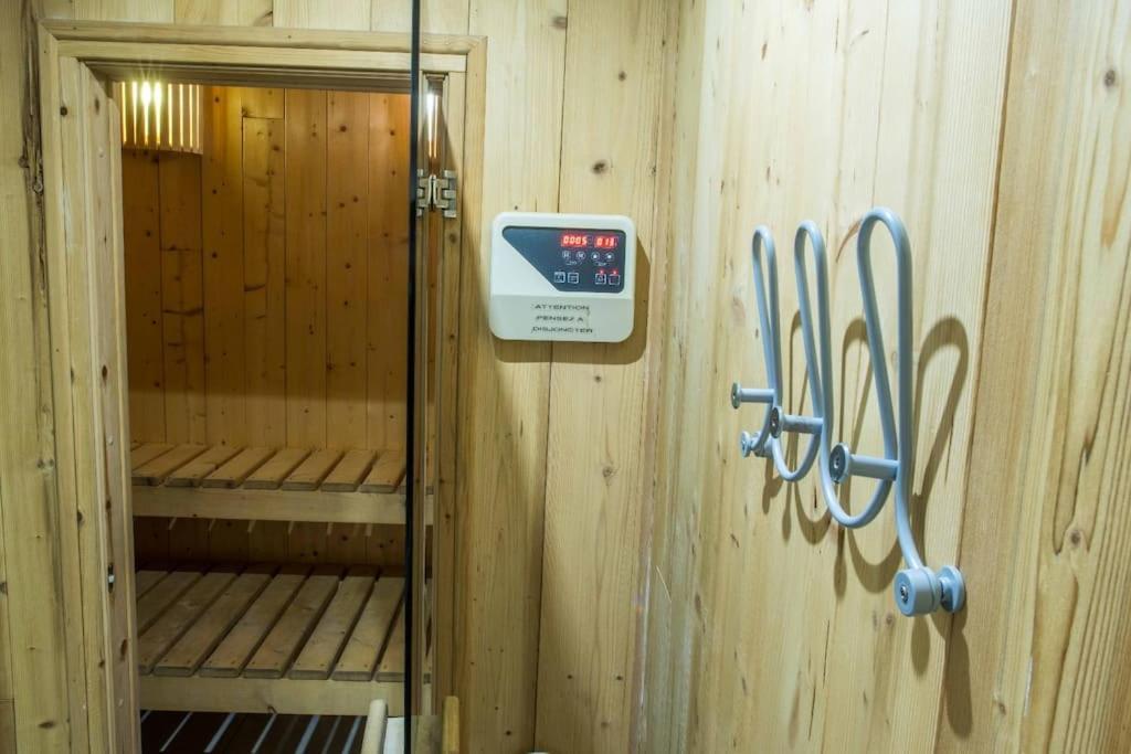 Appartement En Chalet Individuel Sauna Piscine Valmeinier Exteriör bild